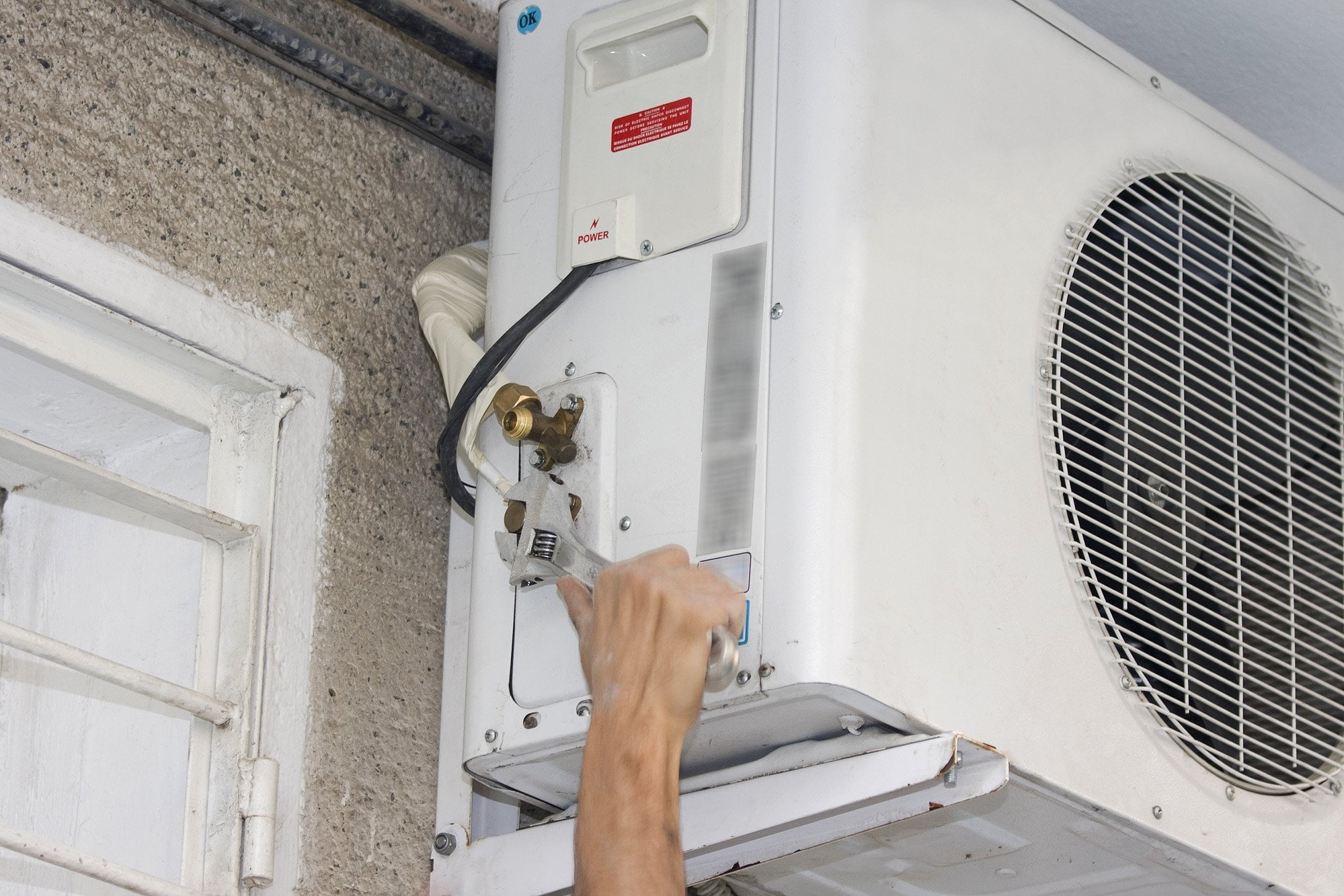 air conditioners need regular maintenance