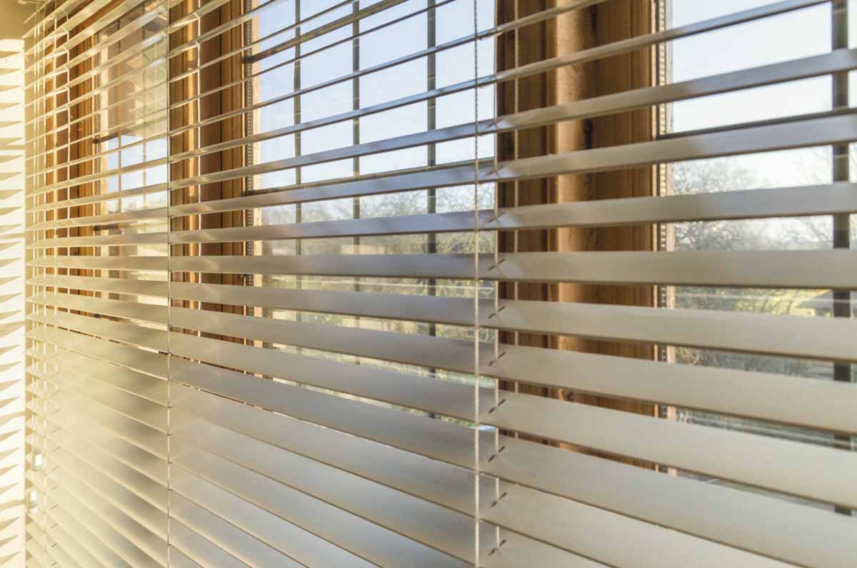 Window blinds can block the sun and cool a room